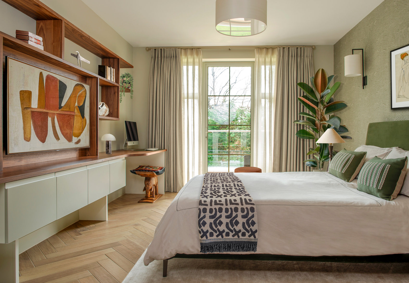 Cobham Apartment